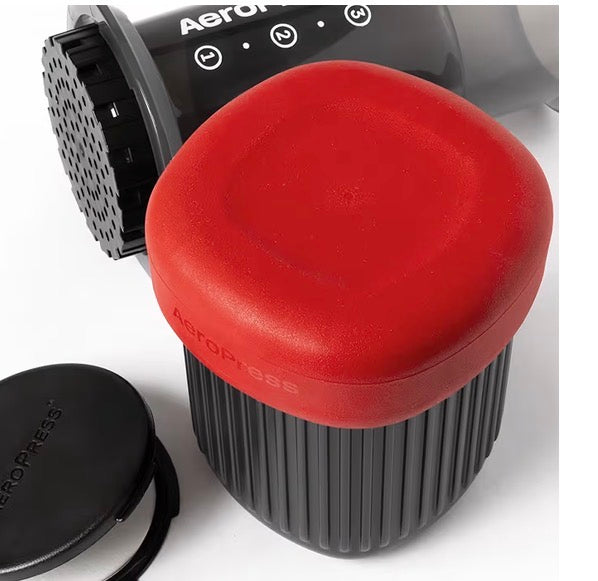 Portable Coffee/Espresso Maker-Make your morning coffee on the move!